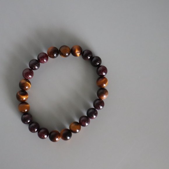 Tiger's Eye and Garnet Stretch Bracelet - Picture 6 of 13